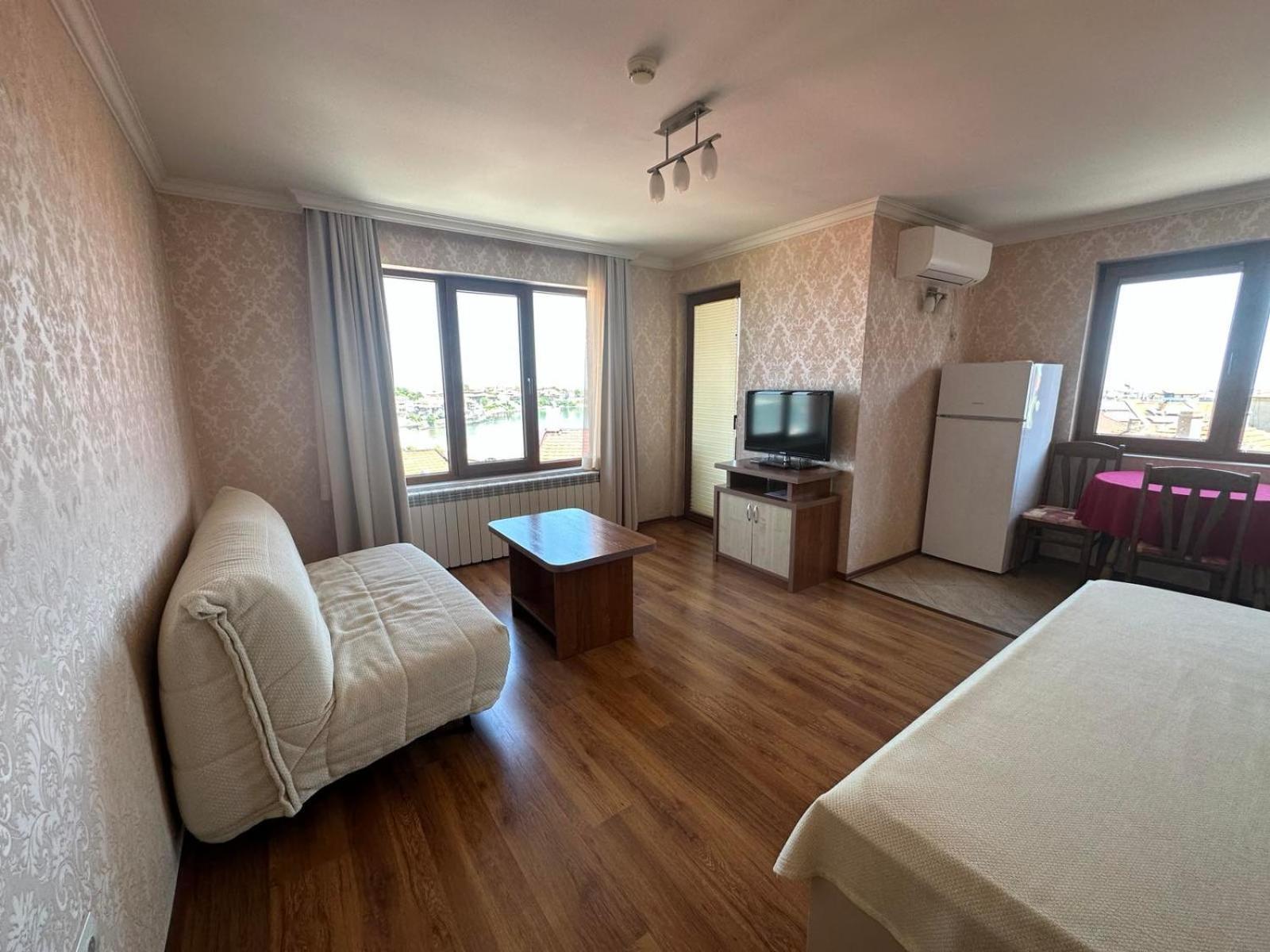 Family Hotel Radiana Σωζόπολη Εξωτερικό φωτογραφία