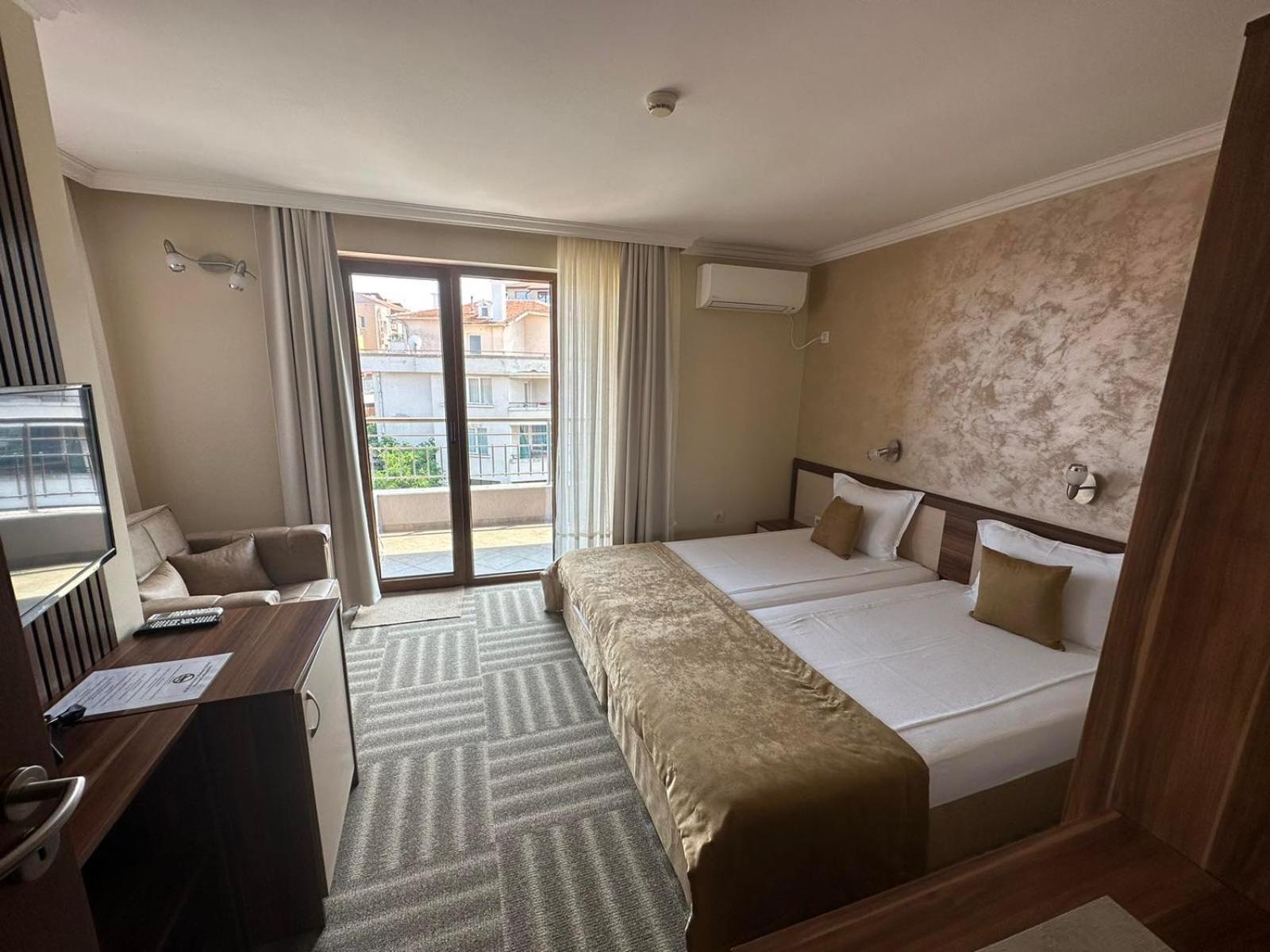 Family Hotel Radiana Σωζόπολη Εξωτερικό φωτογραφία
