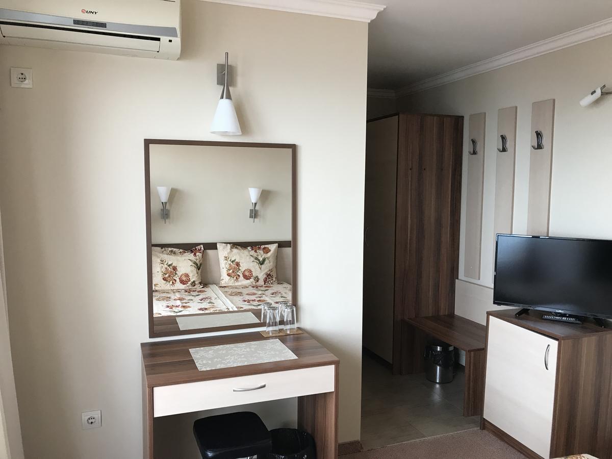 Family Hotel Radiana Σωζόπολη Εξωτερικό φωτογραφία