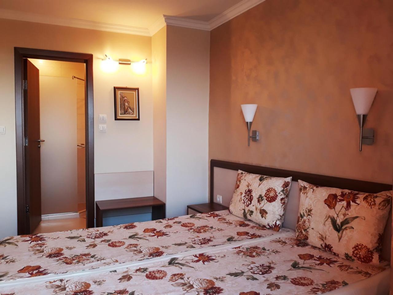 Family Hotel Radiana Σωζόπολη Εξωτερικό φωτογραφία