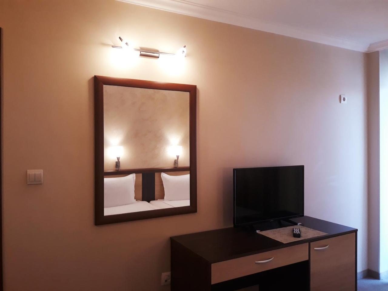 Family Hotel Radiana Σωζόπολη Εξωτερικό φωτογραφία